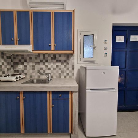 Porto Apergis Aparthotel Agios Ioannis  Exteriör bild