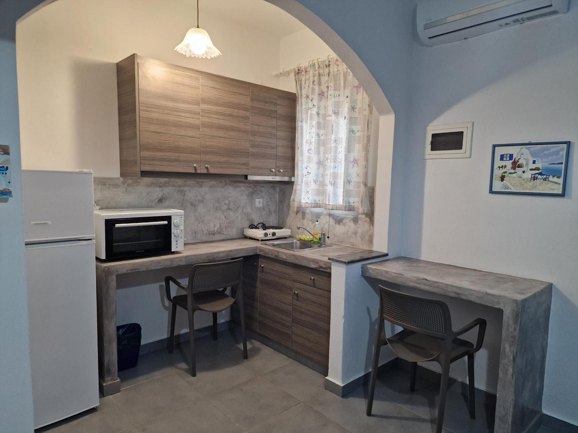 Porto Apergis Aparthotel Agios Ioannis  Exteriör bild